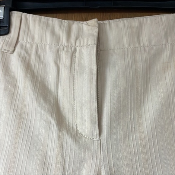 size 10 cream color Ann Taylor cropped dress pants - Picture 2 of 9